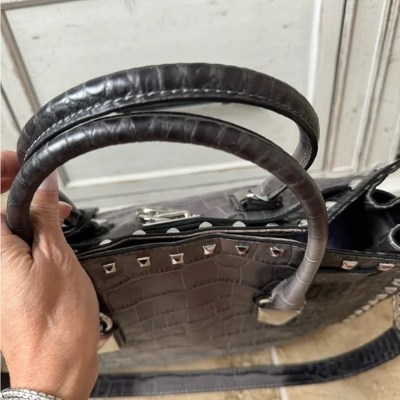 Michael Kors Grey Croc Embossed Hamilton Studded Tote - Picture 11 of 16